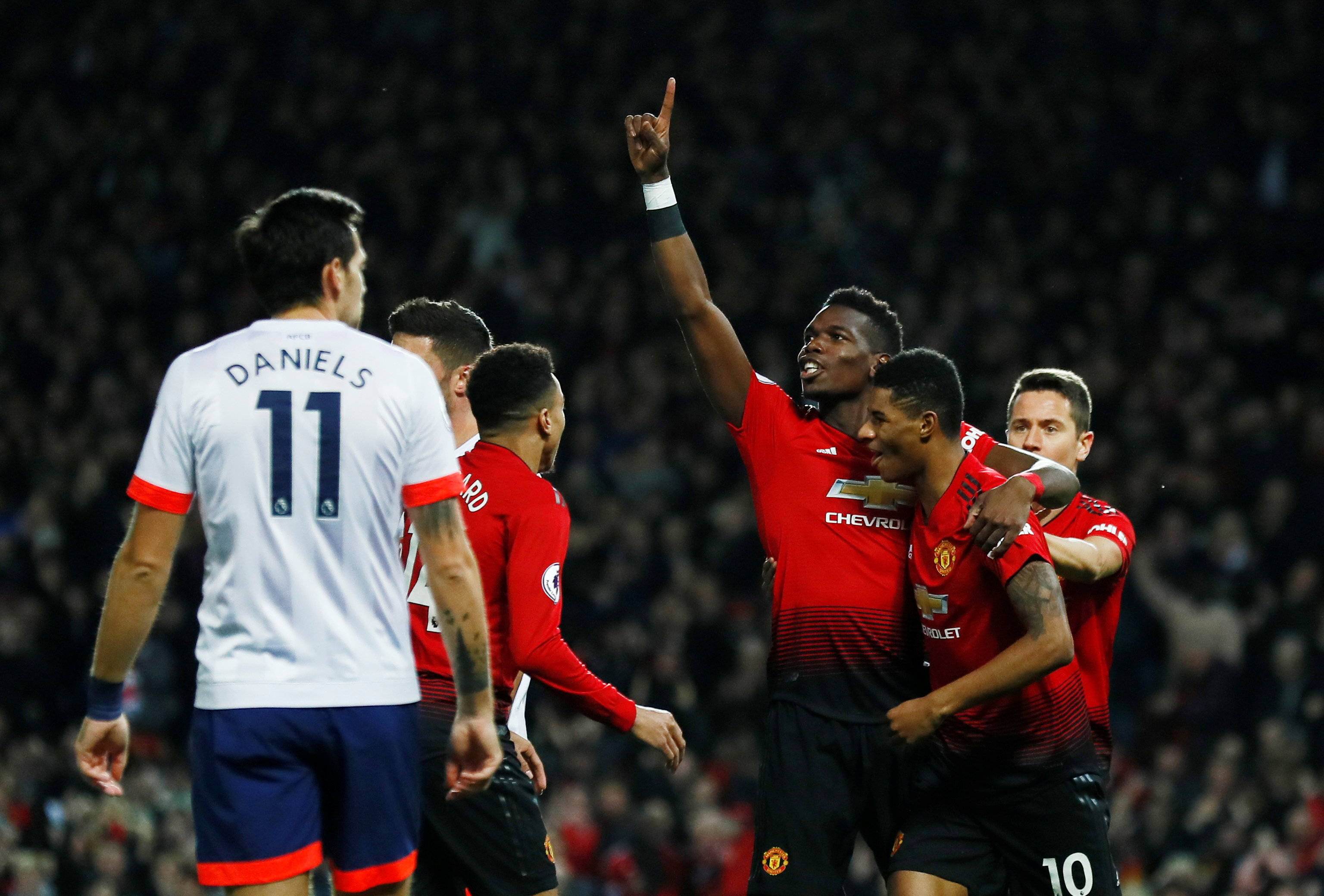 佳而遭到极 佳而遭到极